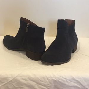 Lucky Brand Navy Suede Ankle Boots Sz 10